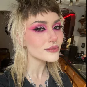 𝕸𝖎𝖘𝖙𝖗𝖊𝖘𝖘 𝕳𝖊𝖗𝖆