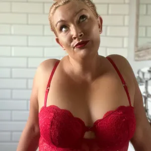 The girl all the bad guys want 😈