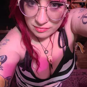 Curvy Siren sexy bbw gothic punk milk Onlyfans