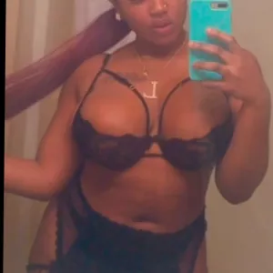 PrettyMami Onlyfans