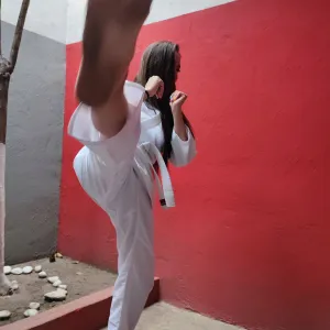 Miranda Taekwondo feet