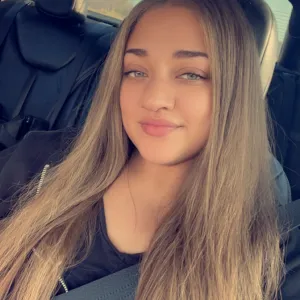 P 🤍