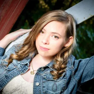 Kayleigh F