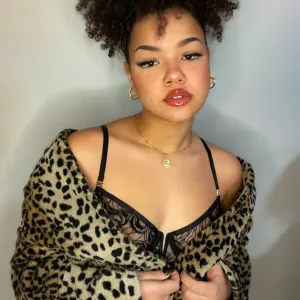 petite.mulatto OnlyFans