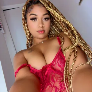 goldenempress17 OnlyFans