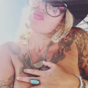 BikiniMom Onlyfans