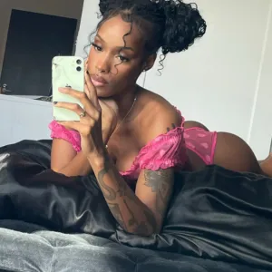s💋
