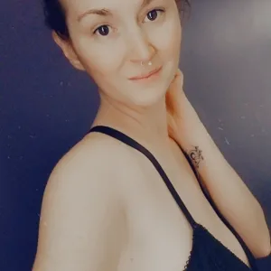 DeeDeeLynn Free Onlyfans