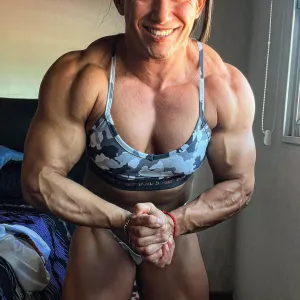 mrmusclegirl OnlyFans