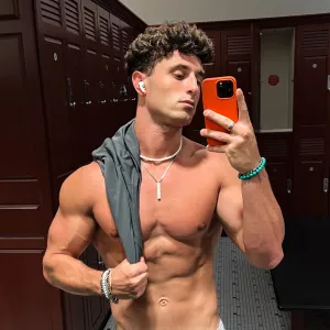 therealgymshark OnlyFans