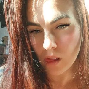 Natty (HotWife/Naughty Mom)