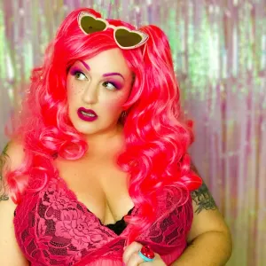 Roxy Tart | Costumed, Chubby, Alt Girl Onlyfans