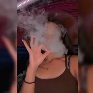 Mîsş Łüņå Ħyügå