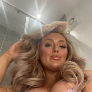 caitncurves OnlyFans