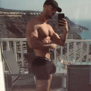 World Champion André Abundancia