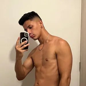 soyyleonardooficial OnlyFans