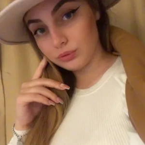 SaraQueens Onlyfans