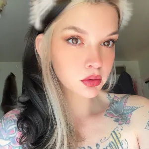 Amber Foxx