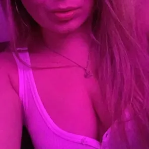 blndbitch13 OnlyFans