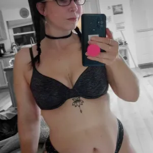 xxshortncurvyxx OnlyFans