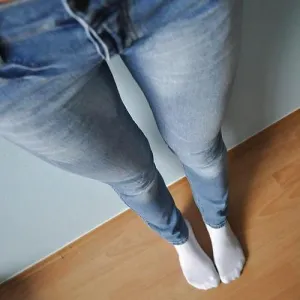 GirlFeetQueen (18 ans) Onlyfans