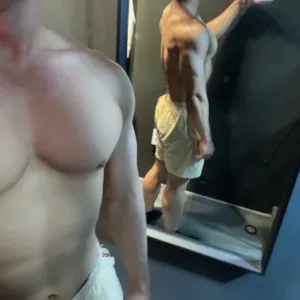 asdf950117 OnlyFans