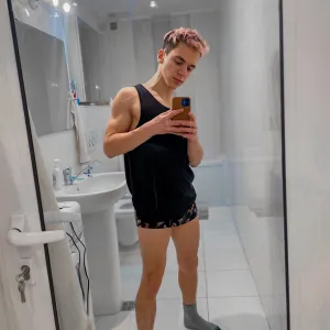 Clyde Poundings Onlyfans