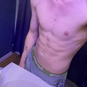 ikella1992 OnlyFans