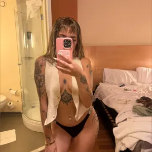 meribabexx OnlyFans