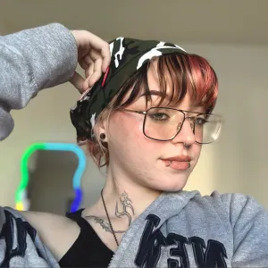 ᙅᕼᙓᖇᖇY 🍒