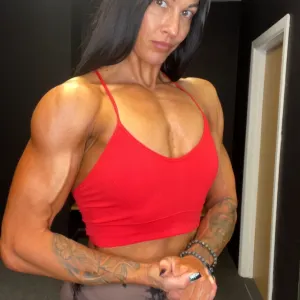 mistresswithmuscle OnlyFans