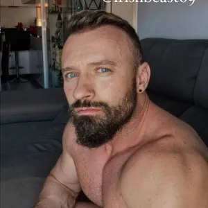 irishbeast69solo OnlyFans