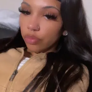 PrettyFaceBri Onlyfans