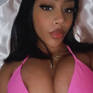 queenmilan2u OnlyFans