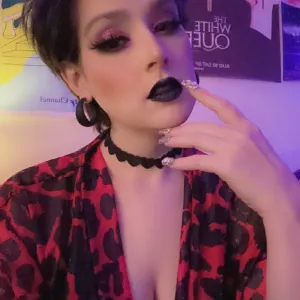 Queen Smoke Onlyfans