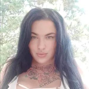 Skela Si Free Couple