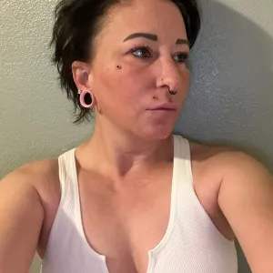 Yanin Echevarria Onlyfans