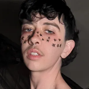 Munchy/loucifer 💖