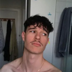 Esteban 🇺🇸 🇫🇷