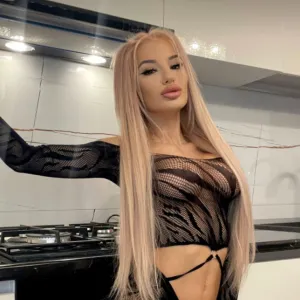 Ｎｉｎａ 💗 Ｏｌｅｋｓａｎｄｒａ