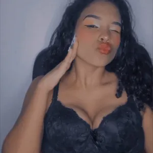 𝘼𝙧𝙩𝙚𝙢𝙞𝙨𝙖❄️𝙎𝙣𝙤𝙬🥵