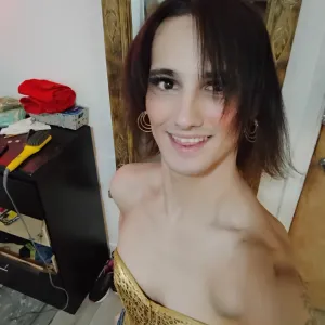 Brats_Kayla