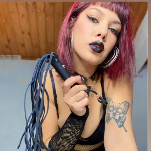 𝓓𝓸𝓶𝓲𝓷𝓪 𝓩𝓲𝓪 🔥⛓️ Onlyfans