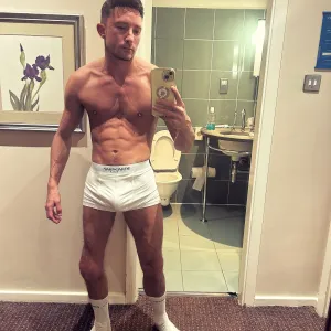 suitedsalesguy OnlyFans