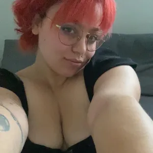 smallbatgirl OnlyFans