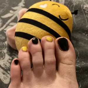 ミ★ Bee  ★彡 Onlyfans