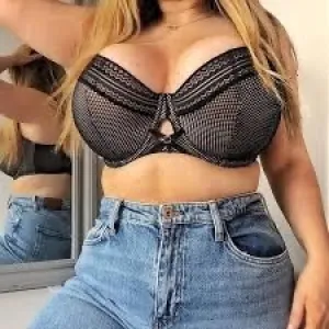 Queenniee12 Onlyfans