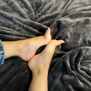 littlemissfrenchtoes OnlyFans