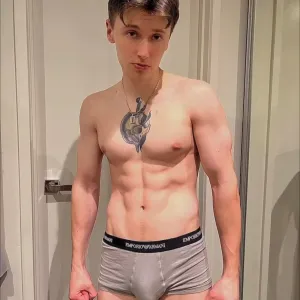 bradcockpitt OnlyFans