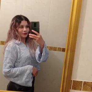 BLONDIE EM